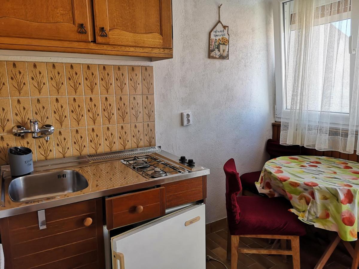 Bellavista Bed And Breakfast Паг Экстерьер фото