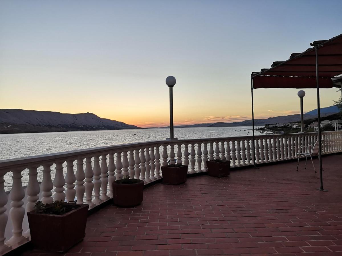 Bellavista Bed And Breakfast Паг Экстерьер фото