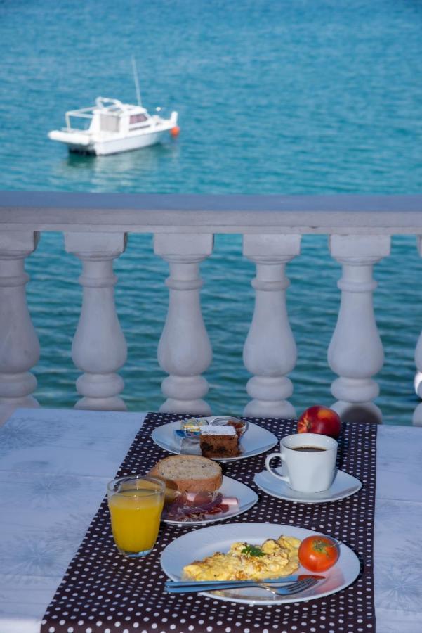 Bellavista Bed And Breakfast Паг Экстерьер фото